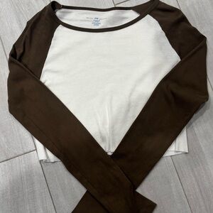 Brandy Melville White Tee with Brown Trim